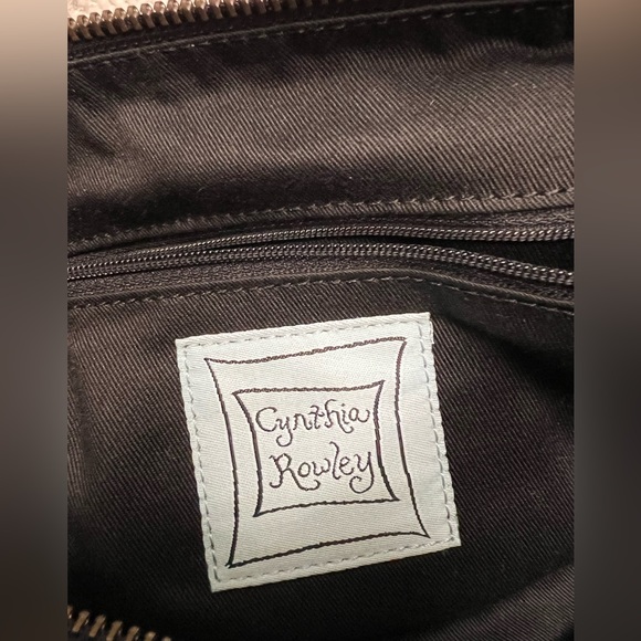 Cynthia Rowley Black Leather Barrel Bag - Picture 11 of 14